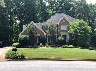 948 Mill Bend Dr, Lawrenceville, GA