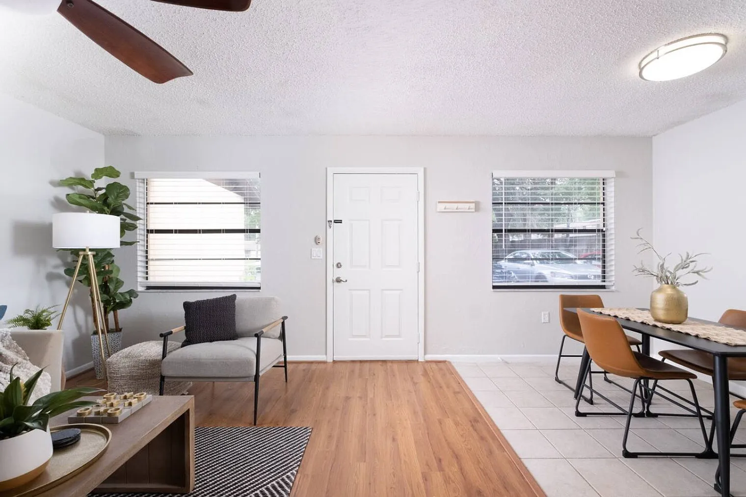 2 bed, 2.0 bath, 925 sqft, $3,246 — Photo 3
