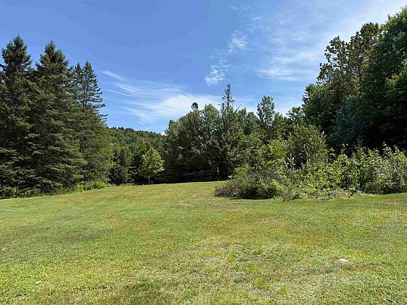 5th image of 598 Sheldon Brook Road