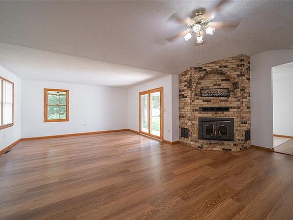 4th image of 10572 Butler Cir