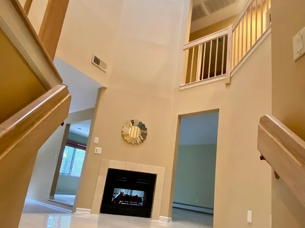 31 Schindler Ter, West Orange, NJ 07052