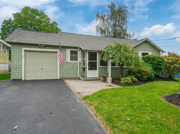 102 Ferncliff Ave, Liverpool, NY 13088