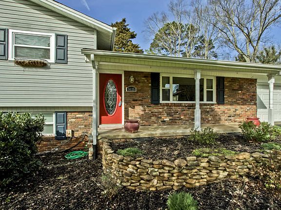 2nd image of 9125 Carlton Cir