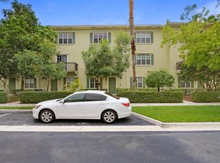 106 E Indian Crossing Cir, Jupiter, FL 33458