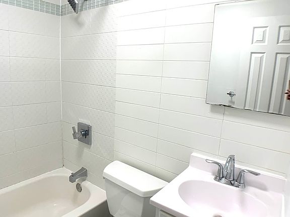 5th image of 953 Columbus Ave #1SS