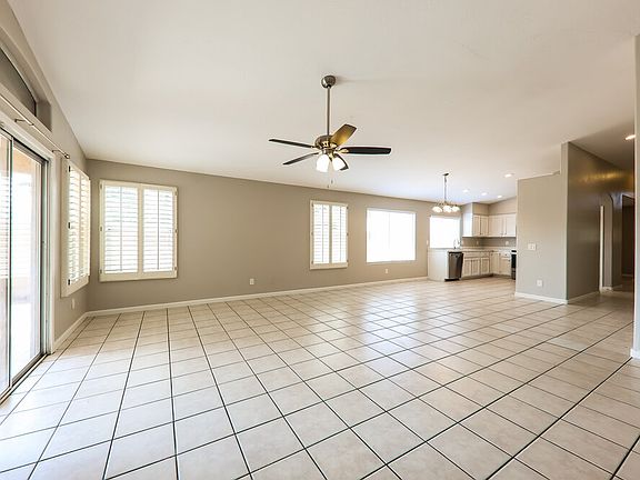4th image of 17409 N 20th St