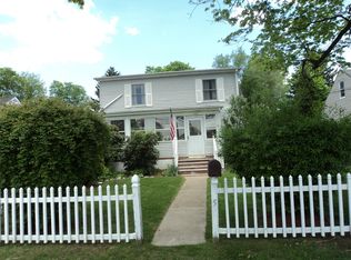 5 Eyland Pl, Succasunna, NJ 07876