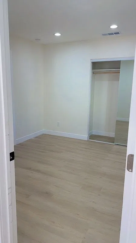 1 bed, 1.0 bath, 500 sqft, $2,000 — Photo 3