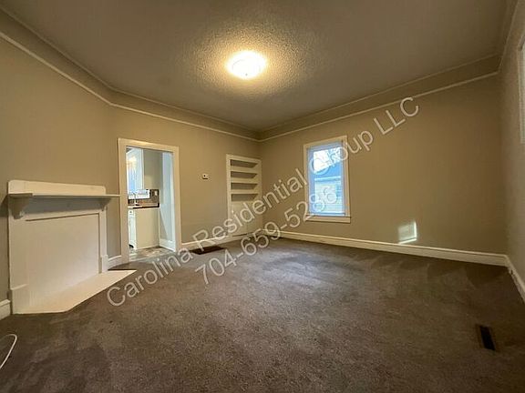 2nd image of 607 Forest Ave