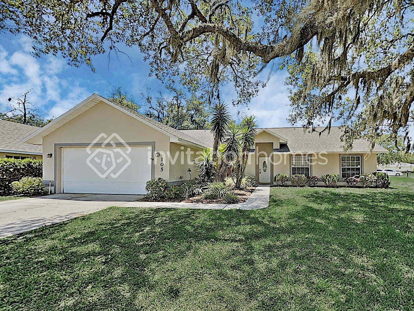 105 Secluded Oak Ct Davenport, FL 33896 — Photo 1
