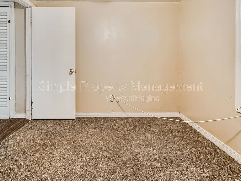 2117 SE 12th St — Photo 18