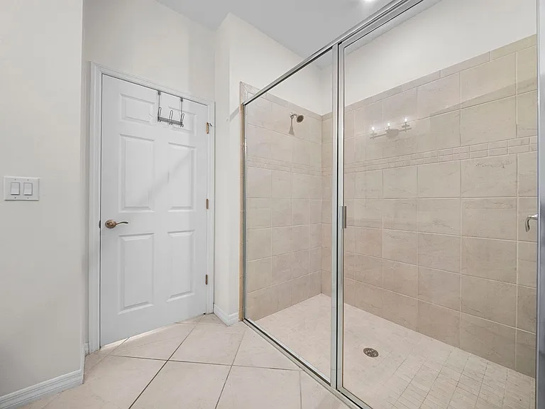 4177 Bloomfield St — Photo 14