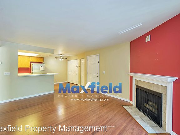 5th image of 945 Creekhill Ln APT 20