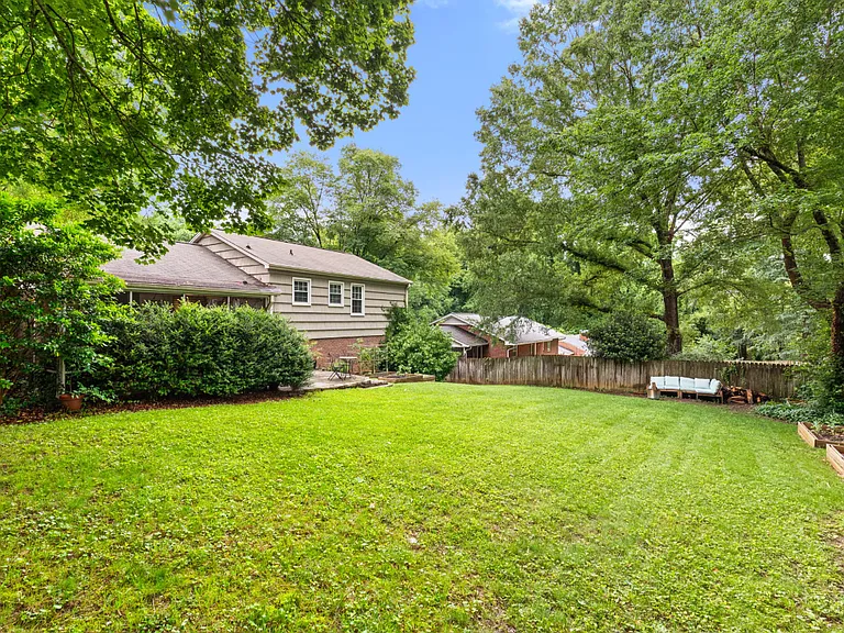 2786 Birchwood Dr — Photo 47