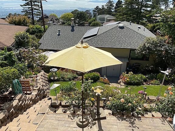 Backyard Upper Patio 