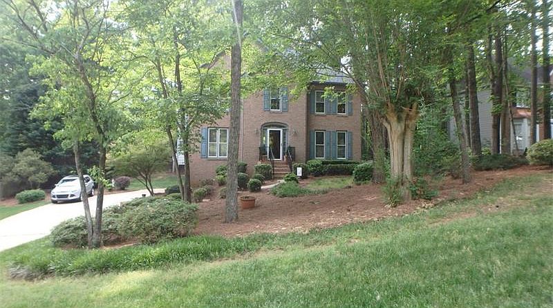 1st image of 1437 Livingston Dr SW