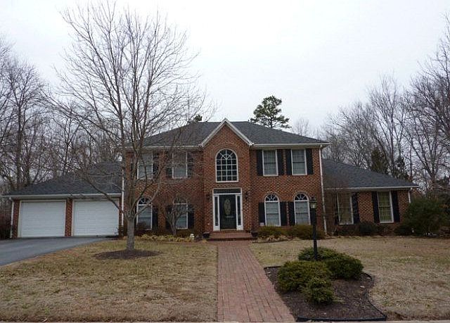 1st image of 318 Updike Pl