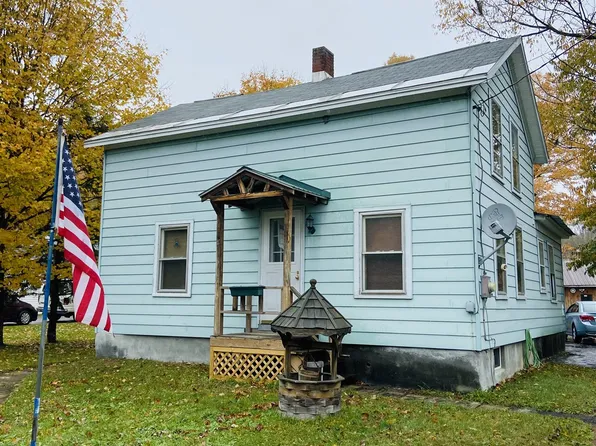 138 Valley Rd, Johnstown, NY 12095