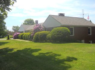 11 Old Post Rd, Worthington, MA 01098