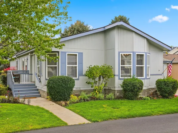 1188 NE 27th St Unit 34, Bend, OR 97701