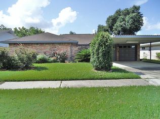 1918 Tulsa St, Deer Park, TX 77536