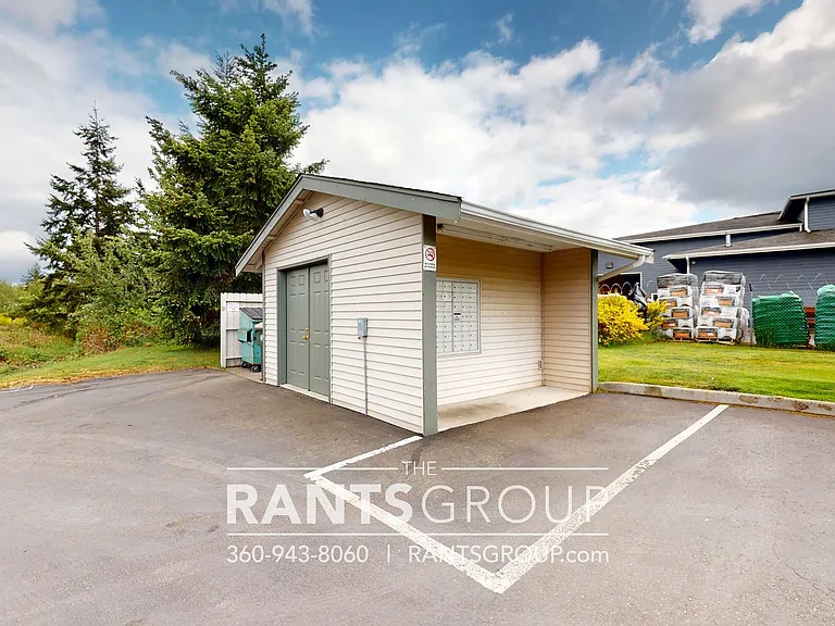 Yelm Creek Apartments — Photo 51
