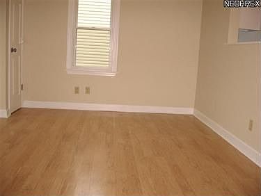 4th image of 4188 State Park Dr