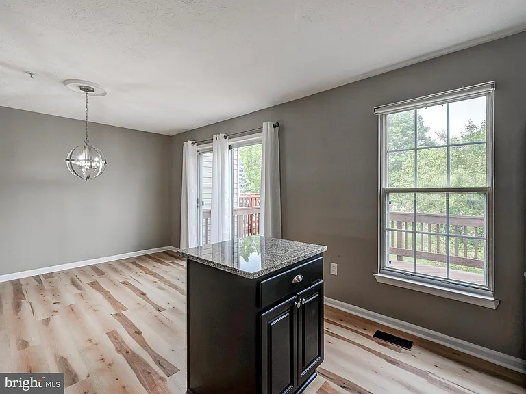 3 Sandview Ct — Photo 6