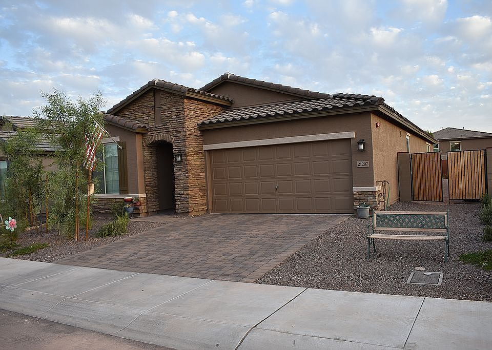1st image of 21207 W Palm Ln