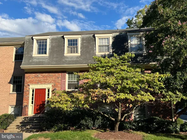 6022 Westchester Park Dr APT 202, College Park, MD 20740