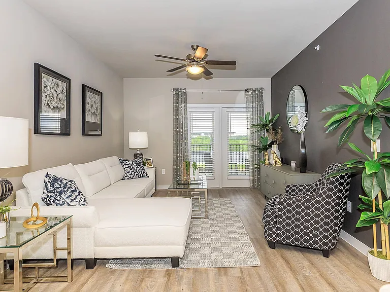 Vantage at McKinney Falls B2 Living Room