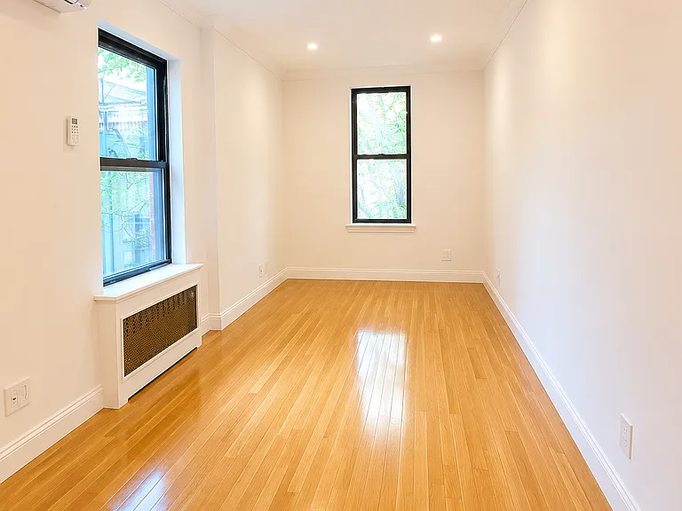 319 W 80th St #4B — Photo 3