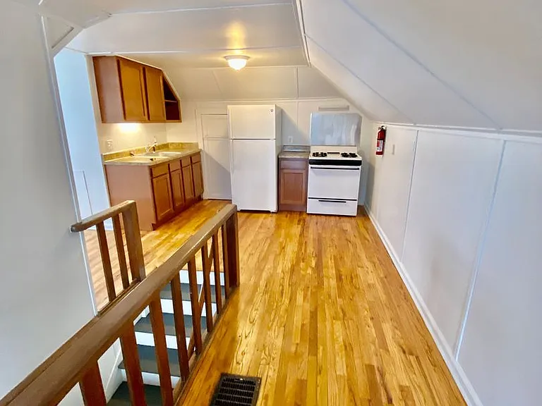 419 Washtenaw Rd — Photo 12
