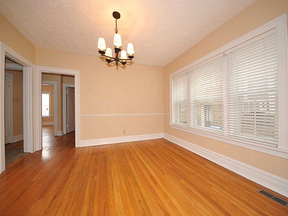 5th image of 7248 Amherst Ave