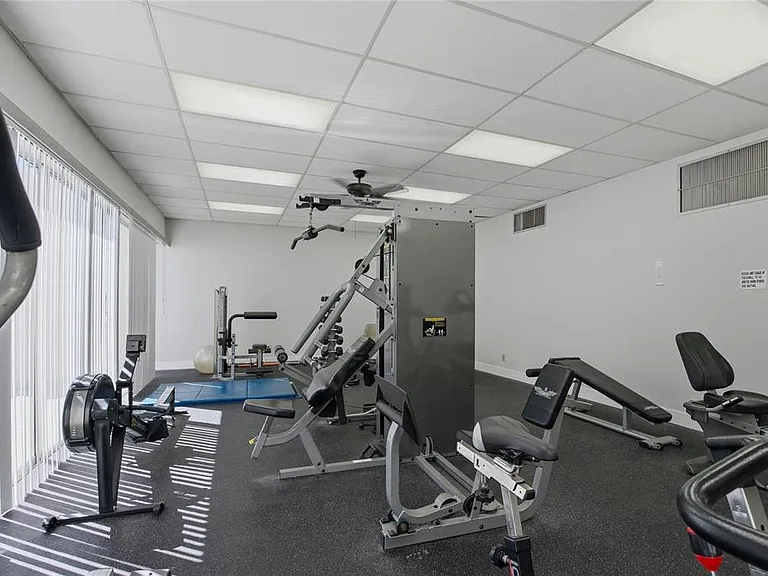 7540 Bay Island Dr S #251 — Photo 50