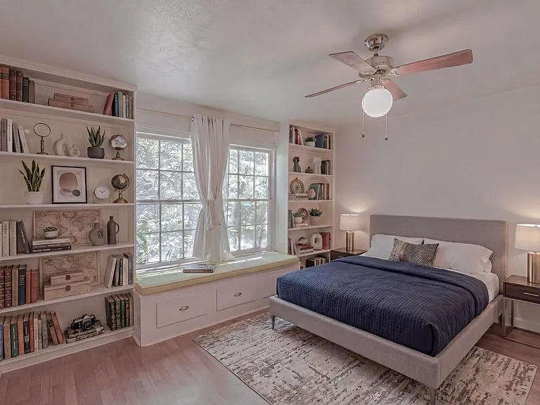 1202 Norwood Rd — Photo 3