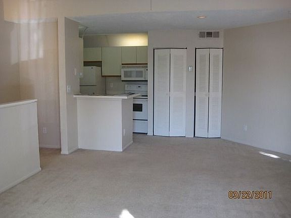 3rd image of 142 Santa Clara Dr APT 6