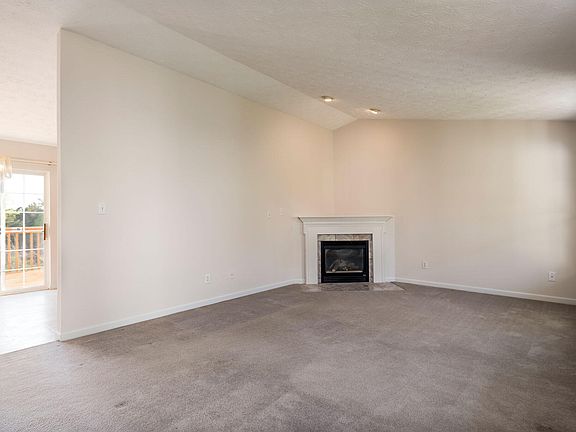 4th image of 5715 San Cristebal Ln