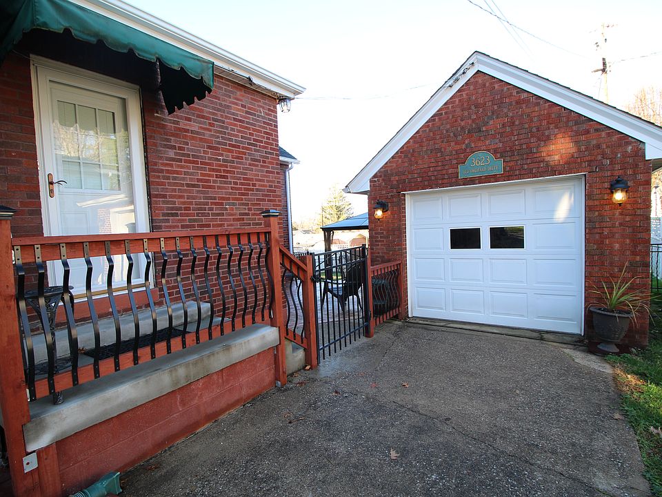 1-Car Detached Garage