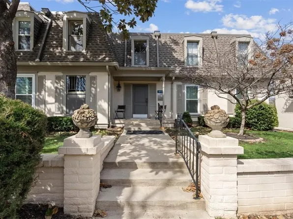 10712 Glenwood St APT B, Overland Park, KS 66211