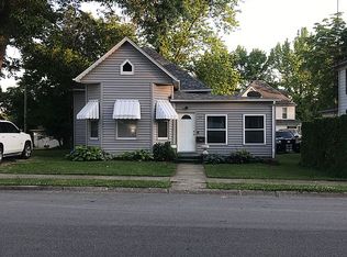 104 E 2nd St, Sparta, IL 62286