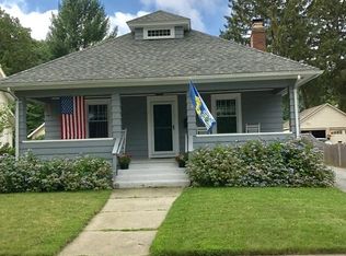 159 Greenacre Ave, Longmeadow, MA 01106