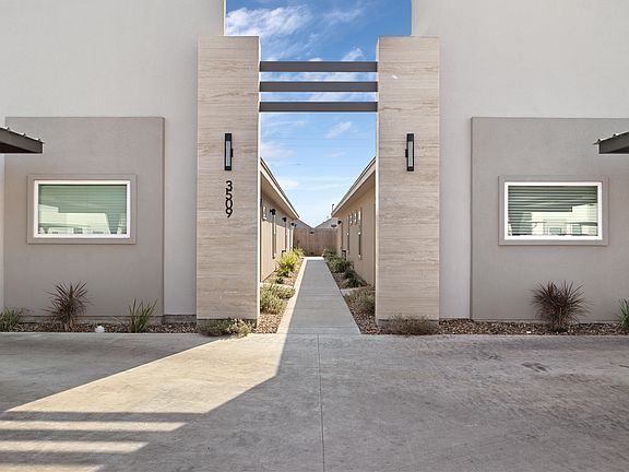 4th image of 3509 Duke Ave #4