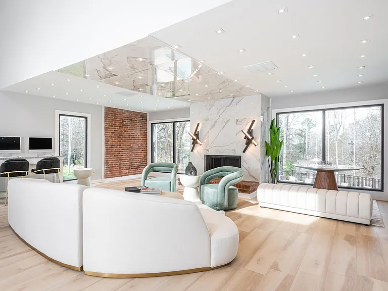 EDITION Apartment Homes — Photo 9