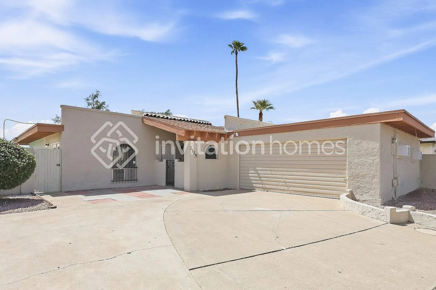 3115 W Becker Ln Phoenix, AZ 85029 — Photo 1