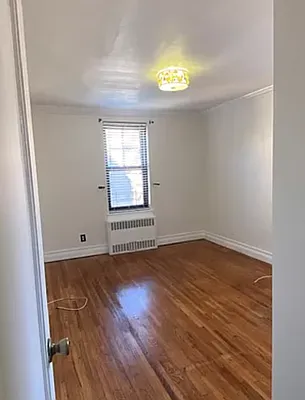 Sold by REINA PROPERTY GROUP CORP | media 48