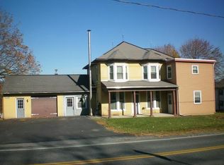 178 N Reamstown Rd, Stevens, PA 17578