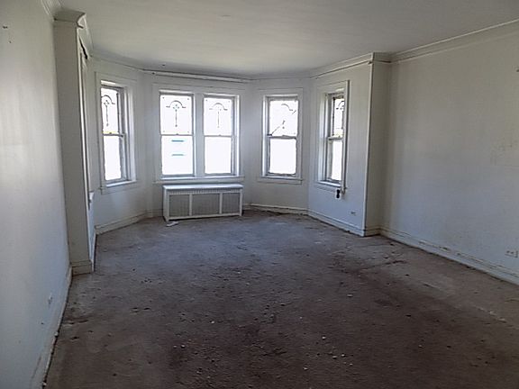 3rd image of 6925 S Paulina St