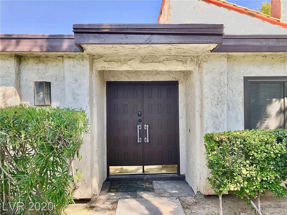 1st image of 2475 El Paseo Cir