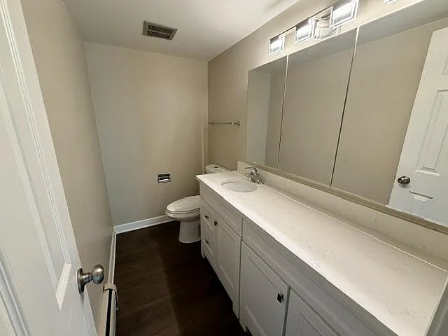 124 E Bailey Rd — Photo 7